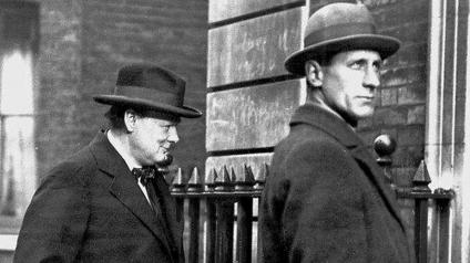 Churchill’s Bodyguard (2005): S01E13 – Love Him to&nbsp;Death