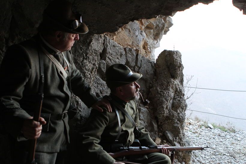 The Great Underground War (2014): S01E05 – Monte&nbsp;Paterno